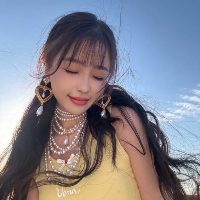 深锁春光一院愁